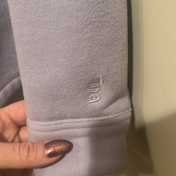 TNA Cozy AF fleece shirt - Picture 3 of 4